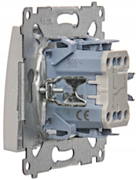 SIMON 54 ЛЕСТНИЧНЫЙ ВЫКЛЮЧАТЕЛЬ DW6.01/11 БЕЛЫЙ