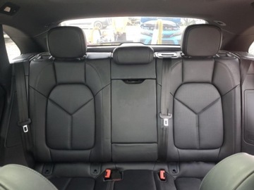 Porsche Macan 2023 Porsche Macan 2023 PORSCHE MACAN BASE 2.0 Benzyna 261KM, zdjęcie 7