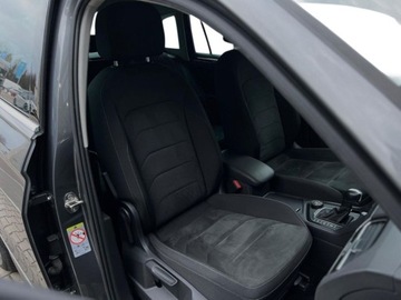 Volkswagen Tiguan II SUV 2.0 TSI 190KM 2020 Volkswagen Tiguan Volkswagen Tiguan 2.0 TSI 190 KM 4Motion DSG Highline 2, zdjęcie 15