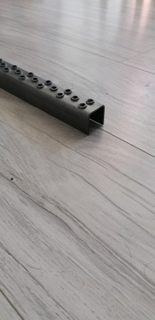 Szczeble antypoślizgowe 2x30x30x30R3 czarne