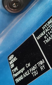 DVEŘE LEVÉ PŘEDNÍ T2U HYUNDAI I30 II 11-17