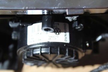 ОБИВКА ДВЕРИ, ДИНАМИКИ DYNAUDIO, VW PASSAT B8