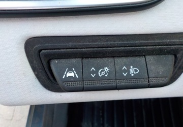 Renault Clio V Hatchback 5d Hybrid 1.6 E-TECH 140KM 2021 Renault Clio Okazja 1.6 Hybryda 140KM, zdjęcie 26