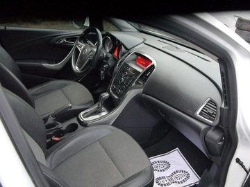 Opel Astra J Sports Tourer 1.4 Turbo ECOTEC 140KM 2011 Opel Astra 1.4t Xenon Stan b.dobry Gwarancja 12mc, zdjęcie 22