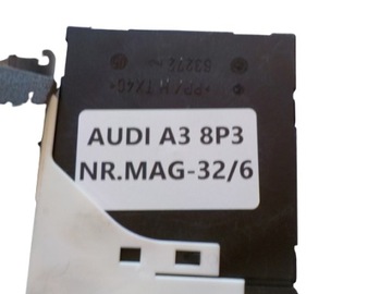 8P0959802A AUDI A3 8P PRAVÝ MOTOREK ZVEDAČ
