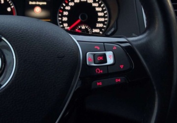 Volkswagen Sharan II Van Facelifting 1.4 TSI 150KM 2022 Volkswagen Sharan 1.4TSI 150KM DSG Highline Bixenon CarPlay FV23 SAlon PL, zdjęcie 26