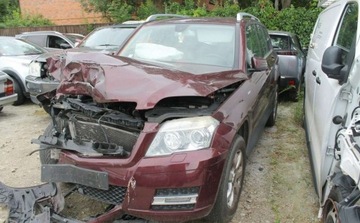 Mercedes GLK Off-roader 2.1 220 CDI BlueEFFICIENCY 170KM 2010 Mercedes-Benz GLK 2.1 Diesel 170KM, zdjęcie 2