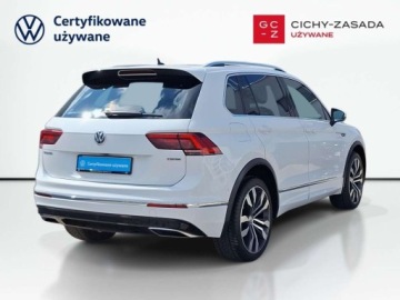 Volkswagen Tiguan II SUV 2.0 TSI 230KM 2018 Volkswagen Tiguan Highline Naped 4x4 automat 2.0 Benzyna 230KM, zdjęcie 6