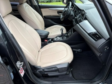 BMW Seria 2 F22-F23-F45-F46 Gran Tourer 218d 150KM 2015 BMW 218 2.0d 150 KM Skóry Hak odpinany, zdjęcie 13