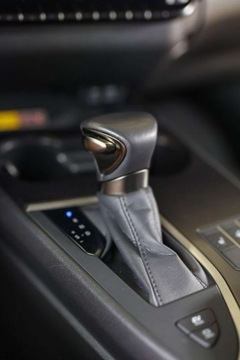 Lexus UX Crossover Facelifting 2.0 250h 184KM 2023 Lexus UX 250h GPF F Sport Design 2WD 2.0 Hybryda 184KM, zdjęcie 12