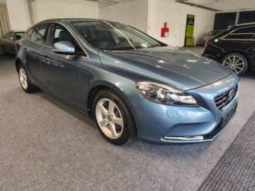 Volvo V40 II Cross Country D2 115KM 2013 Volvo V40 1.6 V40, Kamera, Led, Serwis, zdjęcie 2