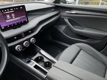 Skoda Superb III Kombi Facelifting 1.5 TSI 150KM 2024 Skoda Superb Selection ! Kamera ! Podgrzewane i We, zdjęcie 13