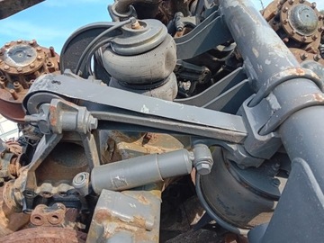 PÓŁRESOR MERCEDES ACTROS MP4 MP5 OŚ WLECZONA RESOR