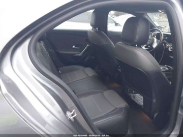 Mercedes Klasa A W177/V177 2019 Mercedes-Benz Klasa A 220 2019 2.0l 2.0 Benzyna 188KM, zdjęcie 13