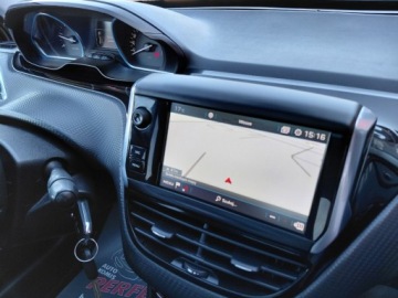 Peugeot 2008 I SUV Facelifting 1.6 BlueHDi 99KM 2017 Peugeot 2008 Navi Kamera Panorama Klimatronik Alu 1.6 Diesel 100KM, zdjęcie 15