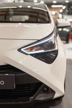 Toyota Aygo II Hatchback 3d Facelifting 1.0 VVT-i 72KM 2020 Toyota Aygo 1.0 VVT-i X-play Benzyna 72KM, zdjęcie 8