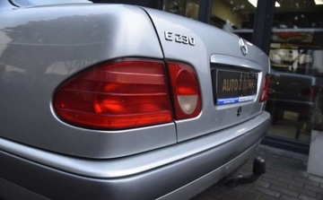 Mercedes Klasa E W210 Sedan 2.3 150KM 1996 Mercedes-Benz Klasa E Mercedes-Benz Klasa E 230 Classic 2.3 Benzyna 150KM, zdjęcie 26