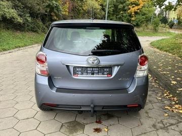 Toyota Verso Minivan 1.8 Valvematic 147KM 2013 Toyota Verso 1.8 Benzyna opłacony Automat, zdjęcie 4
