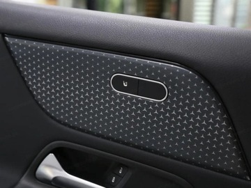 Mercedes GLA II Off-roader Facelifting 2.0 180d 116KM 2025 MERCEDES-BENZ GLA 180 d Suv 2.0 (116KM) 2025, zdjęcie 10