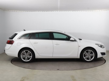 Opel Insignia I Sports Tourer Facelifting 2.0 CDTI ECOFLEX 120KM 2015 Opel Insignia 2.0 CDTI, Skóra, Klima, Klimatronic, zdjęcie 5