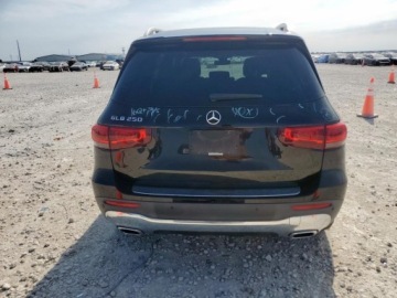 Mercedes GLB 2020 Mercedes-Benz GLB 250 2020 2.0l 2.0 Benzyna 221KM, zdjęcie 2