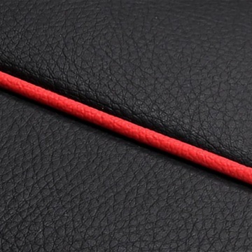 Универсальная кожаная подушка на сиденье автомобиля.