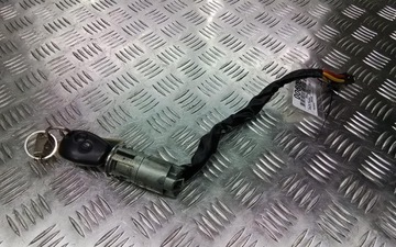 DACIA DUSTER I SPÍNACÍ SKŘÍŇKA + KLÍČEK