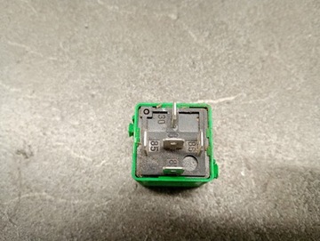 0025422319 RELÉ MERCEDES W168