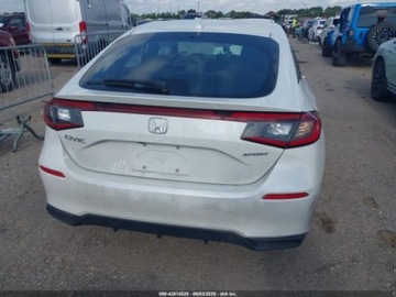 Honda Civic XII 2024 Honda Civic SPORT 2024, od ubezpieczalni 2.0 Benzyna 158KM, zdjęcie 5