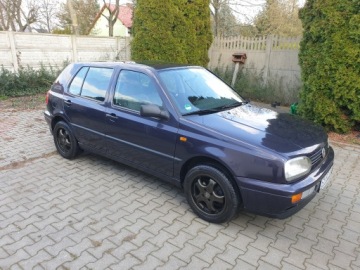 Volkswagen Golf III Hatchback 1.6 75KM 1997 Volkswagen Golf III, zdjęcie 7