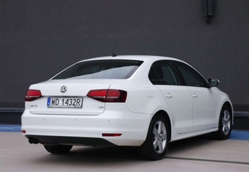 Volkswagen Jetta VI Sedan Facelifting 2.0 TDI 110KM 2017 Volkswagen Jetta 2.0 TDI 110HP Klimatronic Salon Pl. II.wlasciciel GWARANC, zdjęcie 4