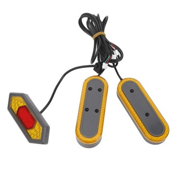 Электрический самокат с указателем поворота, велосипед