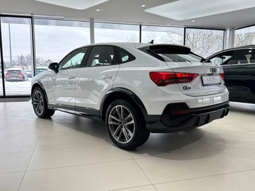 Audi Q3 II SUV 1.5 35 TFSI 150KM 2024 Audi Q3 Sportback 35 TFSI S-Line / Kamera cofania, zdjęcie 1