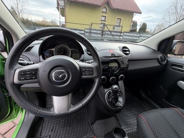 Mazda 2 II Hatchback 5d Facelifting 1.5 MZR 102KM 2013 Mazda 2 Wersja SPORT 1.5 102KONIE 1WŁAŚCICIEL TYLKO 137tyś 2013 Lift 5DRZWI, zdjęcie 8