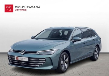 Volkswagen Passat B8 Variant Facelifting 1.5 TSI EVO 150KM 2025 Volkswagen Passat Variant 1.5eTSI 150KM DSG Business Kamera360 HAK Masaz I