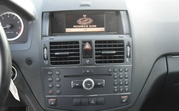 Mercedes Klasa C W204 Limuzyna 1.8 180 K 156KM 2009 Mercedes-Benz Klasa C 1.6B Kompresor Navi Oryginal Lakier 2 Kpl Kol Sprowa, zdjęcie 22