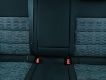 Skoda Octavia II Kombi Facelifting 2.0 TDI CR DPF 140KM 2013 Skoda Octavia 2.0 TDI, 4X4, DSG, Navi, Xenon, zdjęcie 9