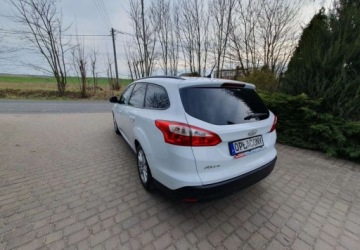 Ford Focus III Kombi 1.6 Duratec 105KM 2011 Ford Focus Ford Focus 1.6 TI-VCT Ambiente 1.6 Benzyna 105KM, zdjęcie 6