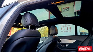 Mercedes Klasa C W205 2016 Mercedes-Benz Klasa C Mercedes-Benz C 300 4 MATIC 2.0 Benzyna 245KM, zdjęcie 26