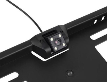 Камера заднего вида в рамке номерного знака с ИК-подсветкой