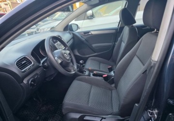 Volkswagen Golf VI Hatchback 5d 1.6 TDI-CR DPF BlueMotion 105KM 2010 Volkswagen Golf 1.6Dieselserwisprosto z Niemiec 1.6 Diesel 105KM, zdjęcie 11