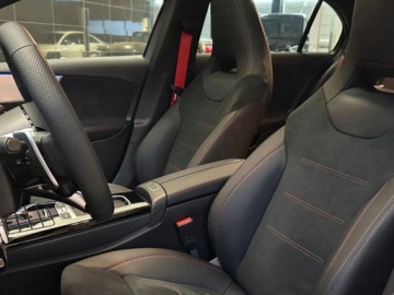 Mercedes Klasa A W177/V177 Hatchback AMG Facelifting 2.0 A45S 421KM 2025 A Klasa 45 S AMG 4-Matic+ 2.0 (421KM) 2025, zdjęcie 4