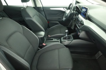 Ford Focus IV Kombi 1.0 EcoBoost 125KM 2020 Ford Focus 1.0 EcoBoost, Salon Polska, zdjęcie 6