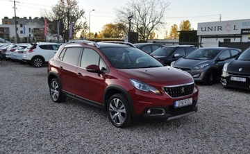 Peugeot 2008 I SUV Facelifting 1.2 PureTech 130KM 2017 Peugeot 2008 LIFT ALLURE Benzyna Klimatyzacja Panorama 1.2 Benzyna 130KM, zdjęcie 3