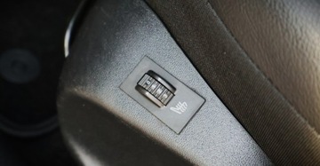 Peugeot 2008 I SUV 1.6 e-HDi 92KM 2014 Peugeot 2008 (nr 27) 1.6 HDI 92KM Nawigacja Parktronik Skory Klima Gwaranc, zdjęcie 11