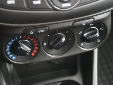 Opel Corsa E Hatchback 3d 1.4 Twinport 90KM 2016 Opel Corsa 1.4, Salon Polska, Serwis ASO, Klima, zdjęcie 11