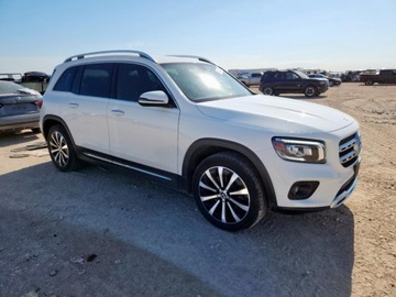 Mercedes GLB 2021 Mercedes-Benz GLB 250 2021 2.0l 2.0 Benzyna 221KM, zdjęcie 4