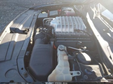 Dodge Challenger III 2016 Dodge Challenger 2016 6.2l 6.2 Benzyna 707KM, zdjęcie 11