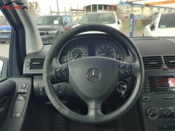 Mercedes Klasa A W169 Coupe 1.5 150 95KM 2007 Mercedes-Benz Klasa A Zarejestrowany w PL Ekonomiczny Udok. przebieg Mozli, zdjęcie 8