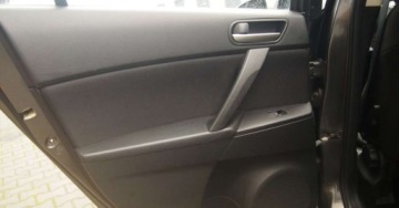 Mazda 3 I Hatchback 1.6 MZ-CD 109KM 2009 Mazda 3 Mazda 3 1.6 CD Sport DPF Active 1.6 Diesel 109KM, zdjęcie 21